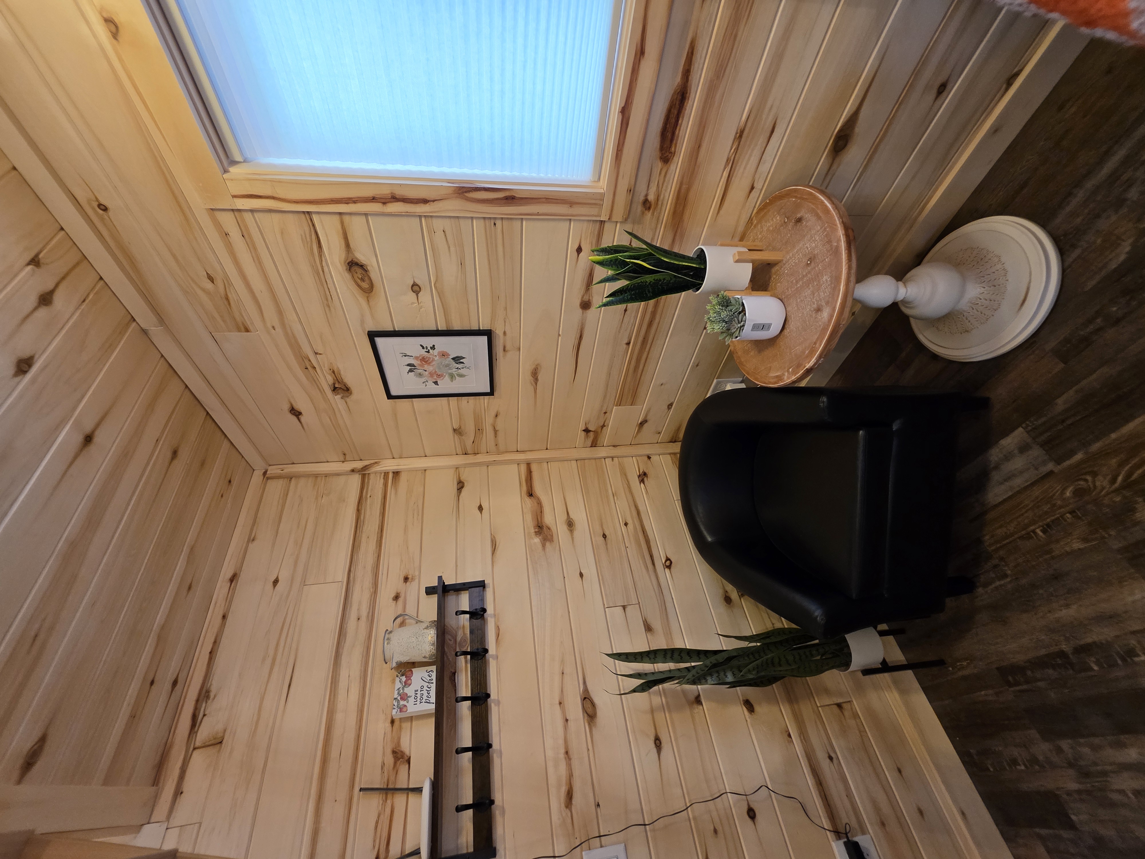 Chair and nightstand in Peach Cobbler Cabin